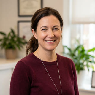 算帳ノードのプラットフォーム基準部門長として掲載されているLaura Bennettのプロフィール画像